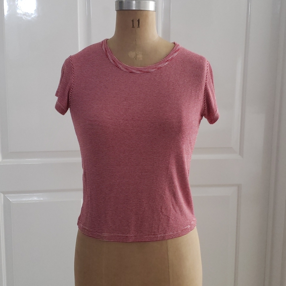 Brandy Melville tshirt